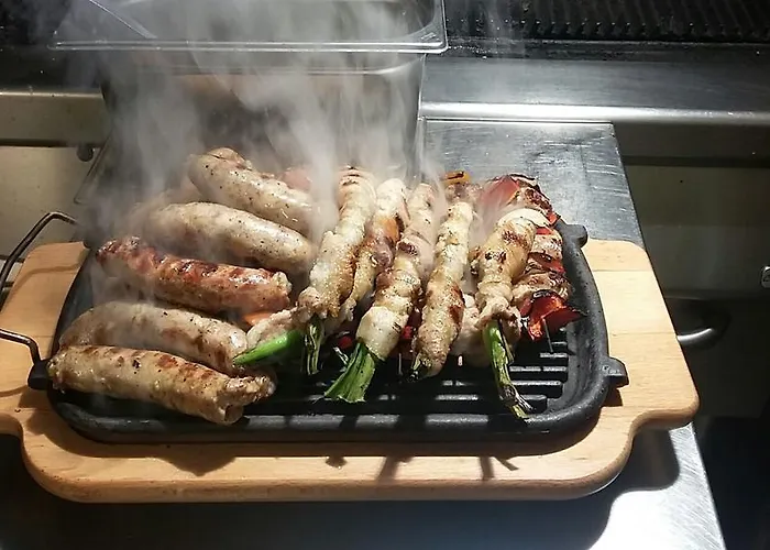 住宿加早餐酒店 L'orso Scuro 特雷卡斯塔尼