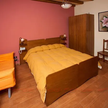 L'orso Scuro * Trecastagni