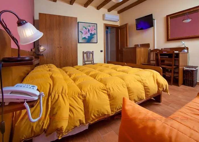 L'orso Scuro Couette-café *